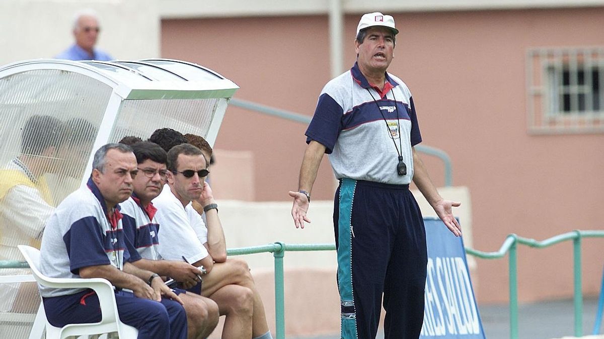 Nolito Sánchez dirigiendo un partido del Orotava en Los Cuartos.