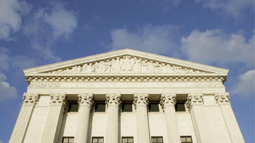 Tribunal Supremo mantiene prohibición de portar armas en "lugares sensibles" de Nueva York