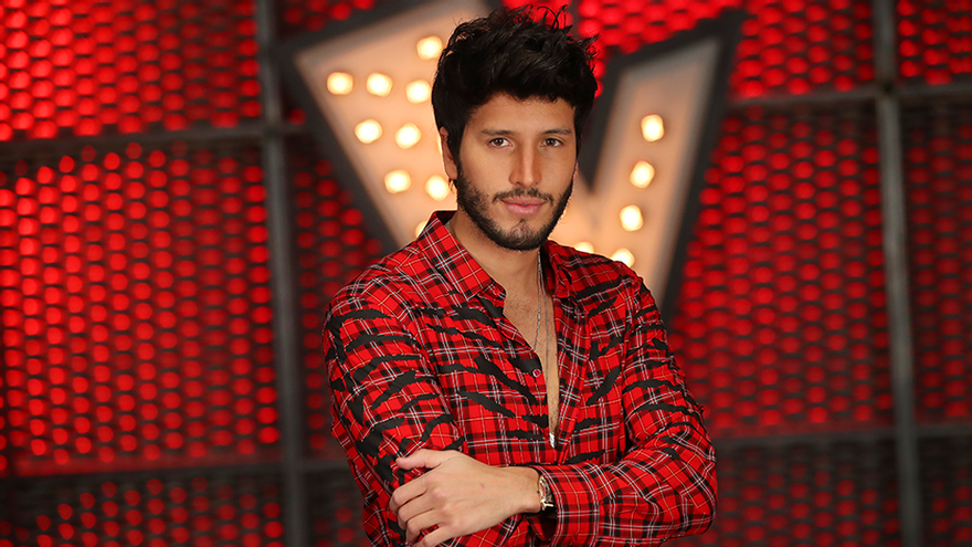 Sebastián Yatra posa en 'La Voz'
