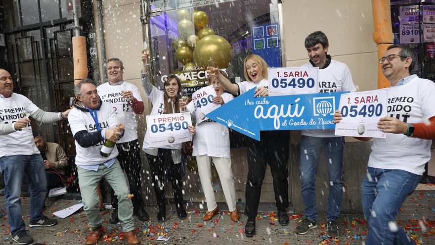 ¿Compras un décimo a medias de la Lotería de Navidad 2025? Esto es lo que tienes que tener en cuenta