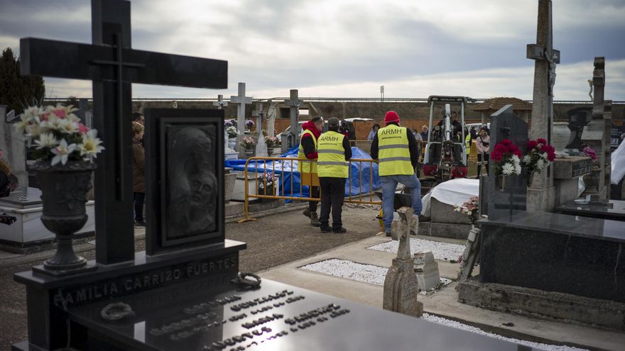 Villadangos por fin hace memoria tras el bloqueo de las exhumaciones: "Esperamos cerrar una etapa de dolor"