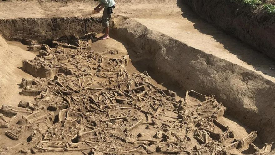 ¿Fue realmente una masacre? Los 77 esqueletos decapitados en una fosa común encontrados apuntan a otra posibilidad