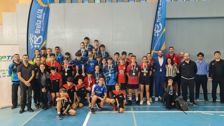 El Defense brilla en los campeonatos de Canarias de base