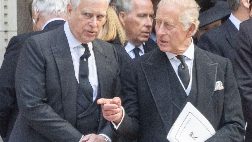 El escándalo del príncipe Andrés evidencia la falta de control del Parlamento británico sobre la monarquía