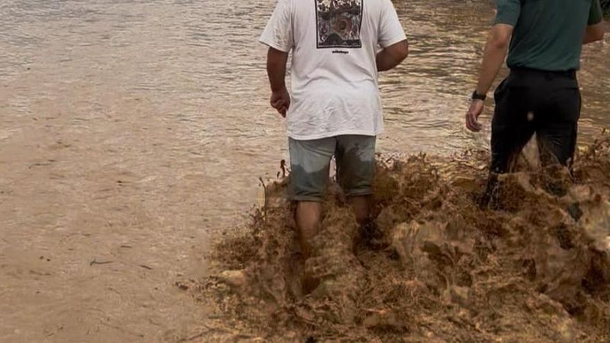 Una vivienda desalojada y dos vehículos rescatados en las inundaciones en Pradejón