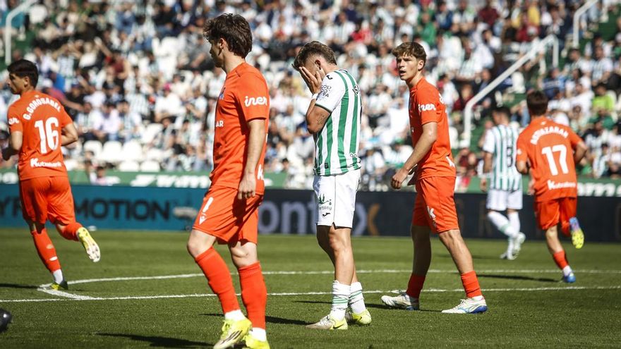 El Córdoba CF, inmerso en la peor racha de resultados del fútbol español