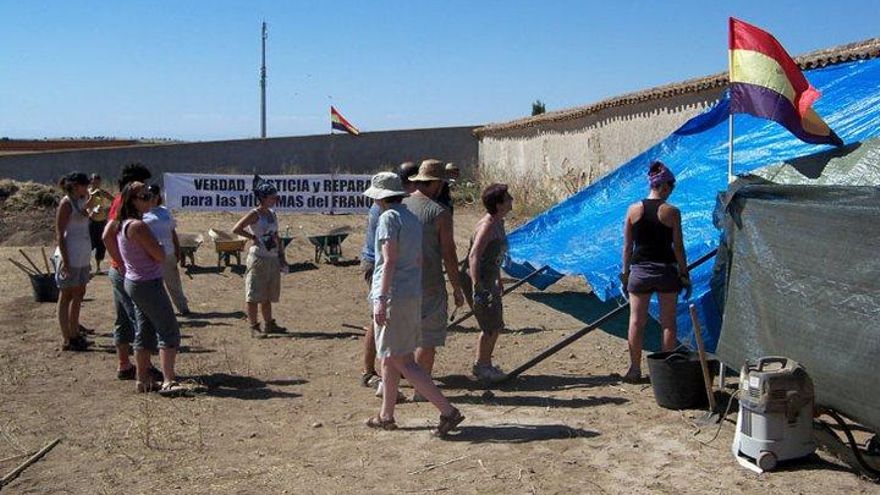 'La Fosa nº1', el documental que recupera la dignificación de 16 republicanos en Menasalbas