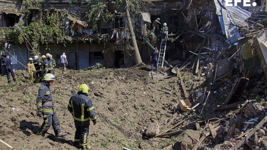 Ucrania defiende Siversk mientras el Ejército ruso prepara nueva ofensiva EFE/EPA/SERGEY KOZLOV