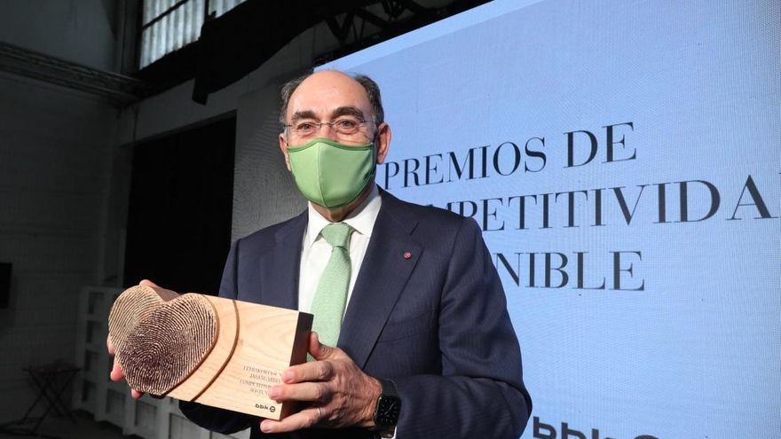 El presidente de Iberdrola recoge en Bilbao el Premio de Competitividad Sostenible del año BBK en su primera edición