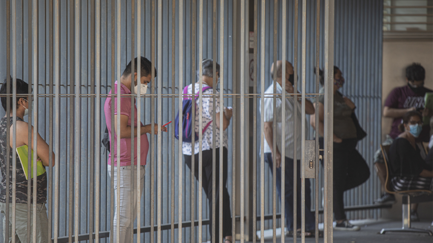 La sexta ola de la Covid-19 destapa que Andalucía necesita miles de refuerzos en la Atención Primaria