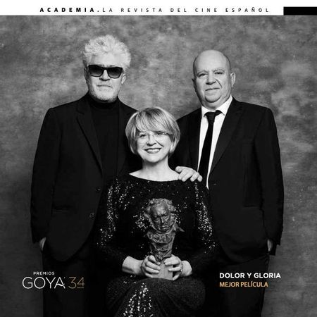 Recorte de la portada del último número de la revista Academia