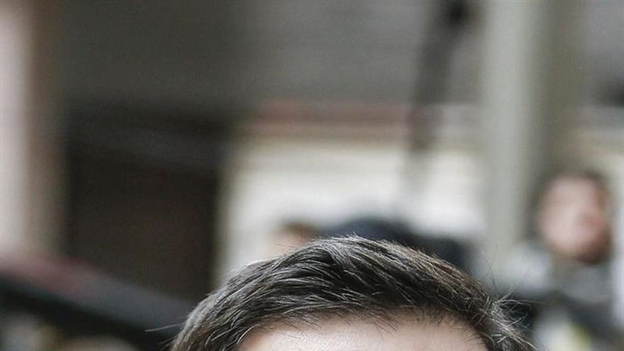 Los conservadores griegos aventajan al partido gobernante en 7% en intención de voto