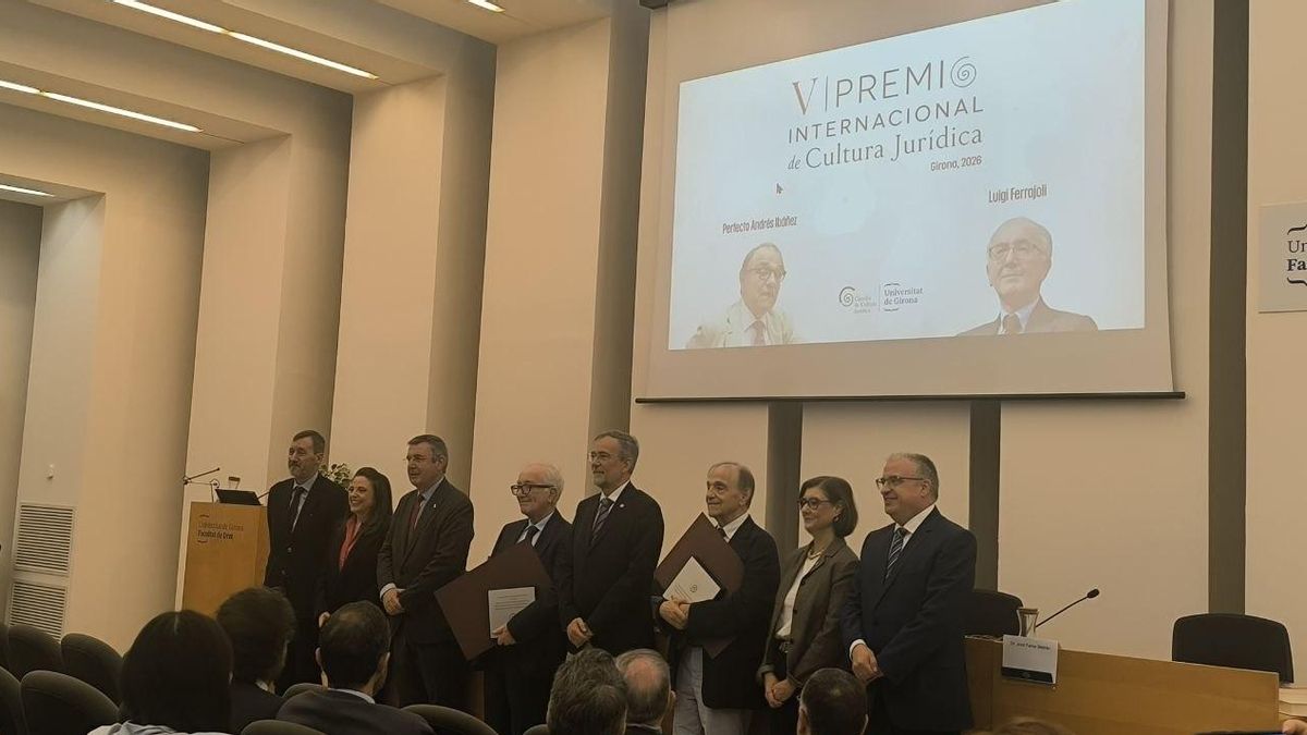 La Universitat de Girona premia a los juristas Luigi Ferrajoli y Perfecto Andrés: "Son faros en defensa de la democracia"