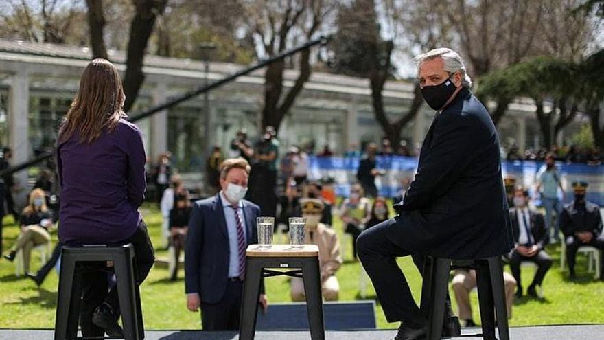 Ministros, intendentes y sindicalistas respaldaron a Alberto Fernández tras la ola de renuncias
