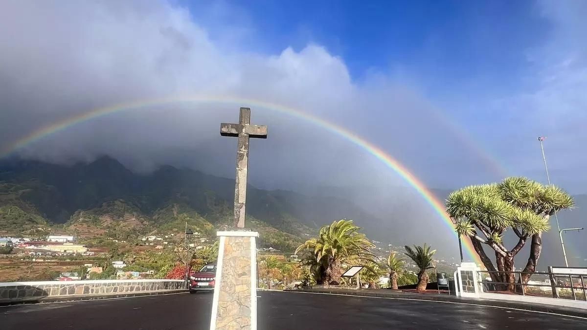 Imagen de arcjivo rcoíris en la comarca   este  de La Palma.
