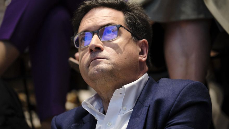 Imagen de archivo del secretario general del PSOE-M y ministro para la Transformación Digital y de la Función Pública, Óscar López. EFE / Gregorio Marrero