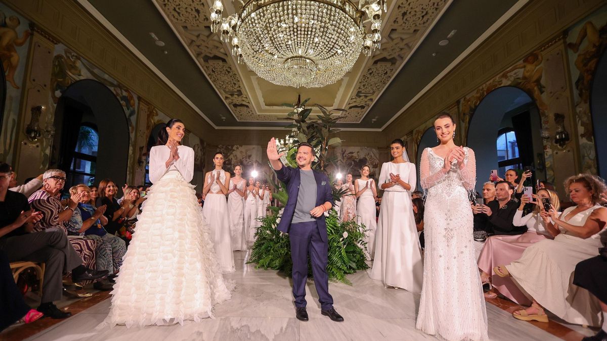  El diseñador Oswaldo Machín, durante la pasarela Bridal este miércoles.