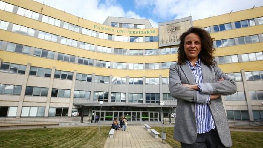 César Sánchez / ICAL Marta García, investigadora del grupo Geoinca del Campus de Ponferrada
