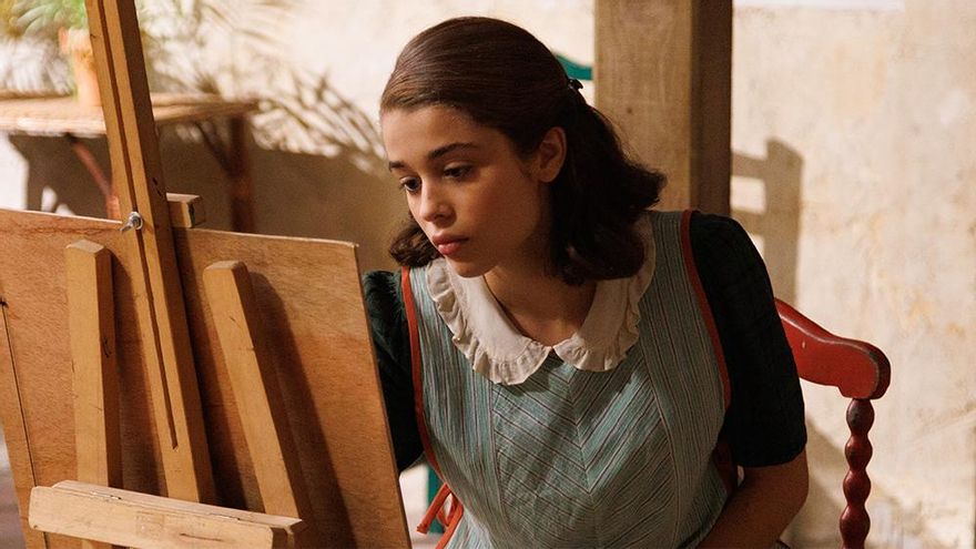 Berta Castañé, actriz emergente de 'La Moderna': "He tenido mucha suerte, pero es muy difícil entrar en este mundo"