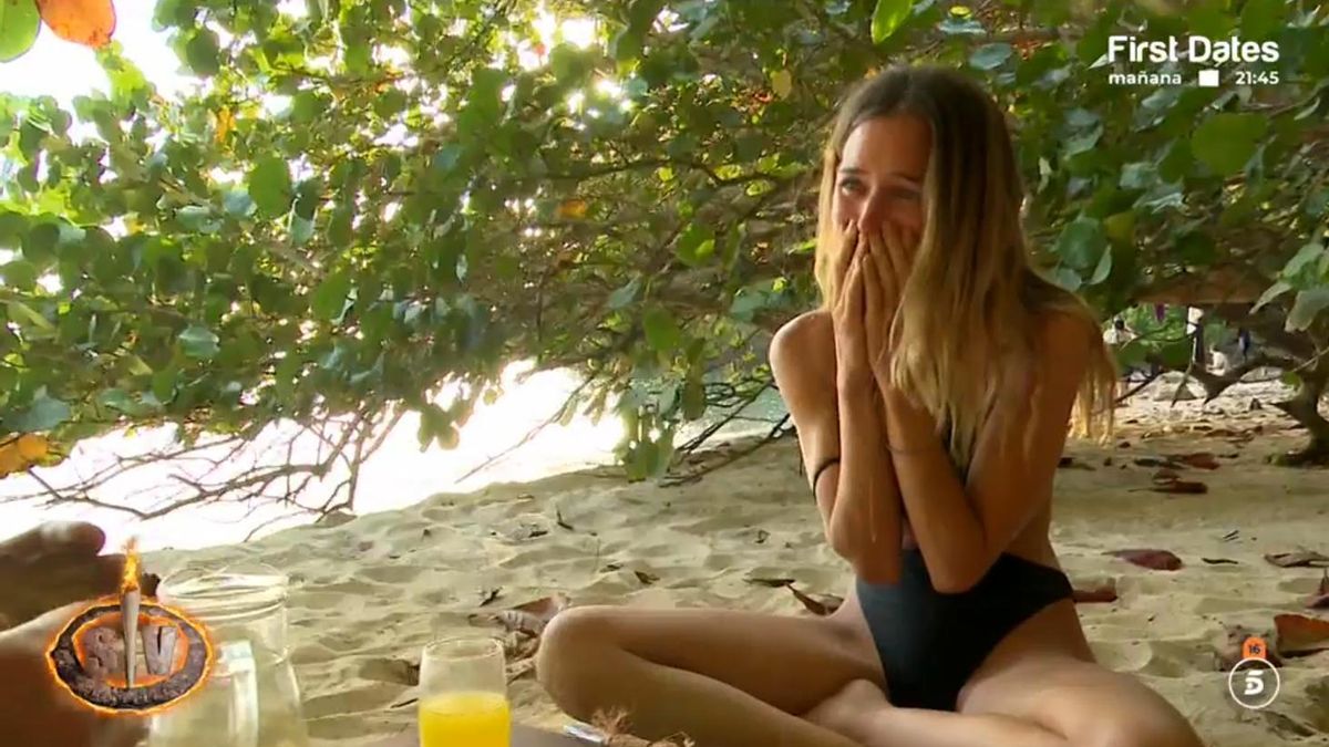 'Supervivientes' salvó a una nominada, anunció un giro en el reality y convirtió en novios oficiales a Borja y Almudena