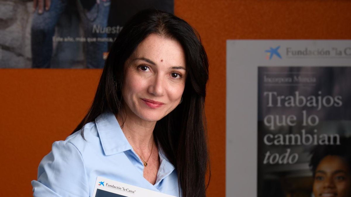 Ana Esther Aliaga Fernández, prospectora de empleo de la Fundación Secretariado Gitano en Murcia