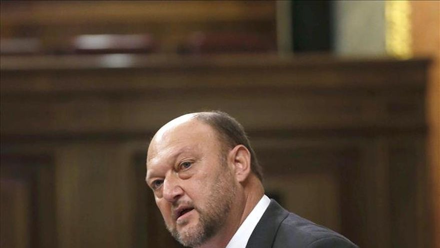 El PSOE anuncia que derogará la "privatización" del Registro Civil