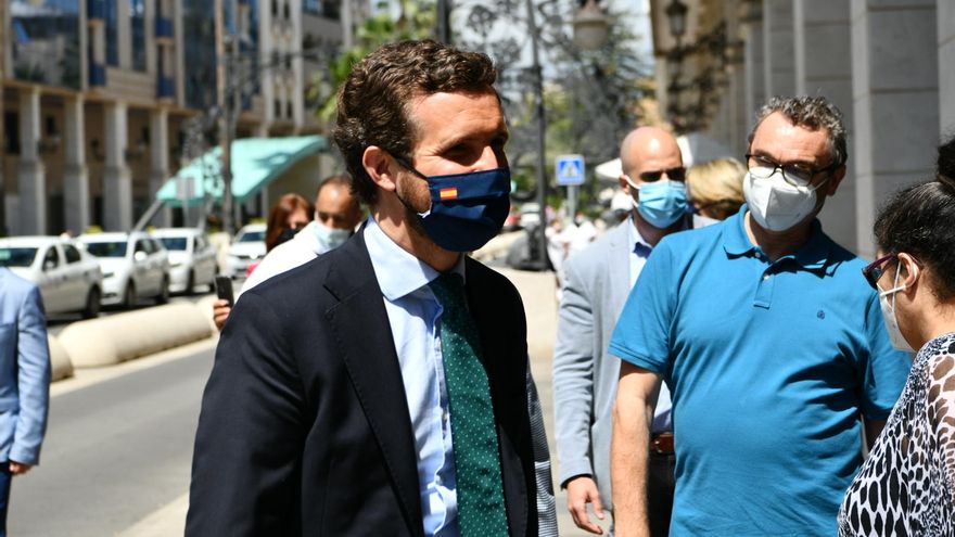 El presidente del PP, Pablo Casado, tras mantener una reunión con el presidente de Ceuta