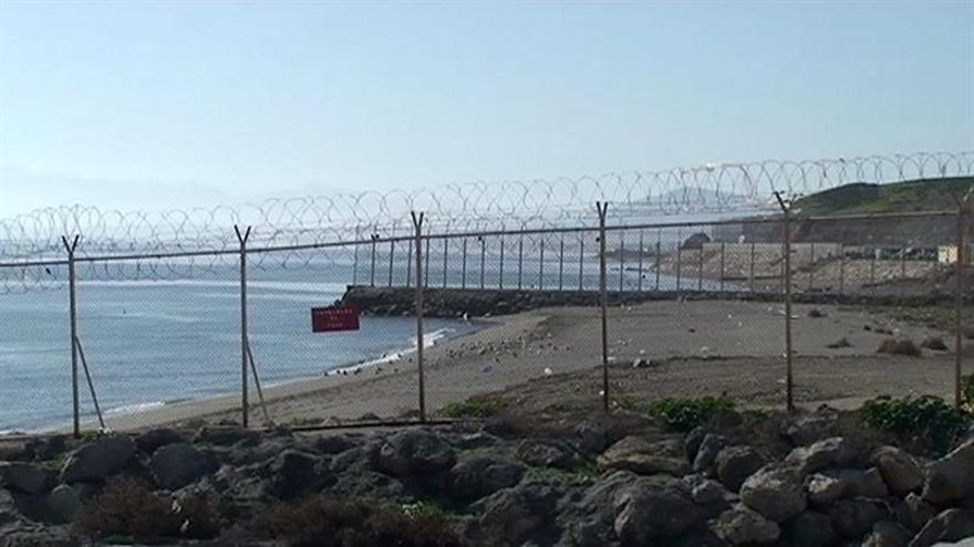 Este lunes comienza a aplicarse la orden que retringe durante un mes los viajes no imprescindibles a España desde países no integrantes de la Unión Europea y otros asociados al espacio Schengen.