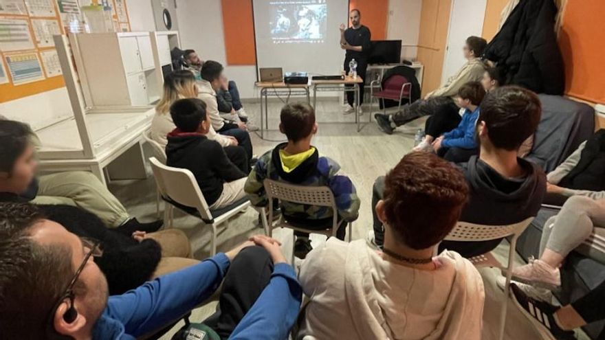 Los centros de menores, en riesgo por los impagos del Consell: 1.846 trabajadores y 1.217 niños y adolescentes afectados