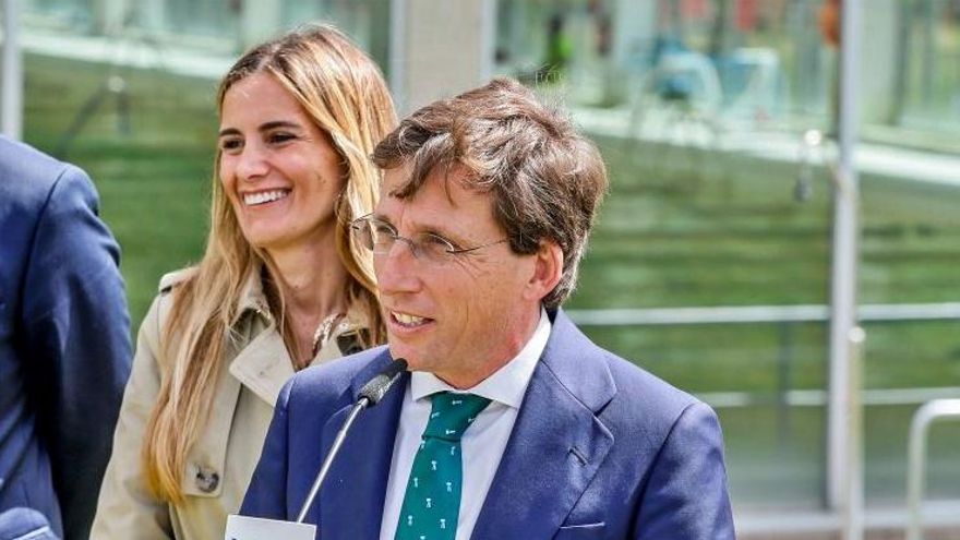 El Ayuntamiento de Madrid reconoce que autoriza partidos de los Bravos como "espectáculo" y no hay licencia deportiva