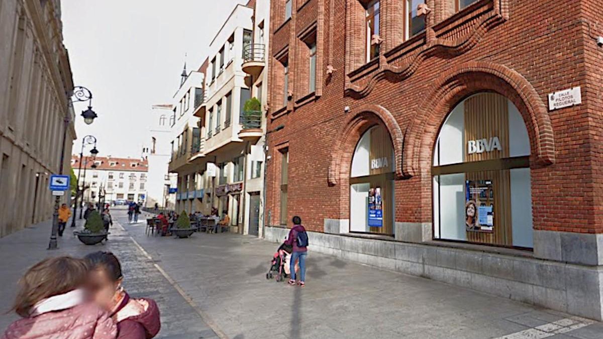 La calle Pilotos Regueral será renombrada calle de los Museos.