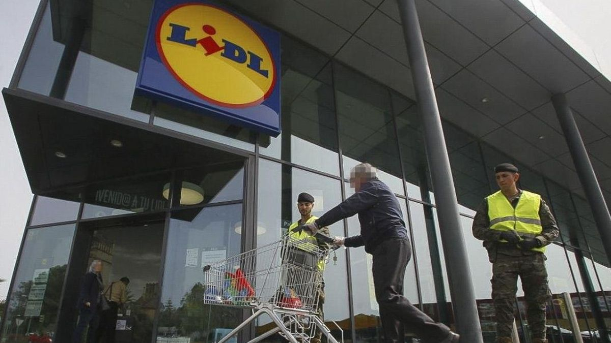 La Fiscalía reduce la pena para el acusado de intentar incendiar un Lidl en Córdoba debido a su estado mental