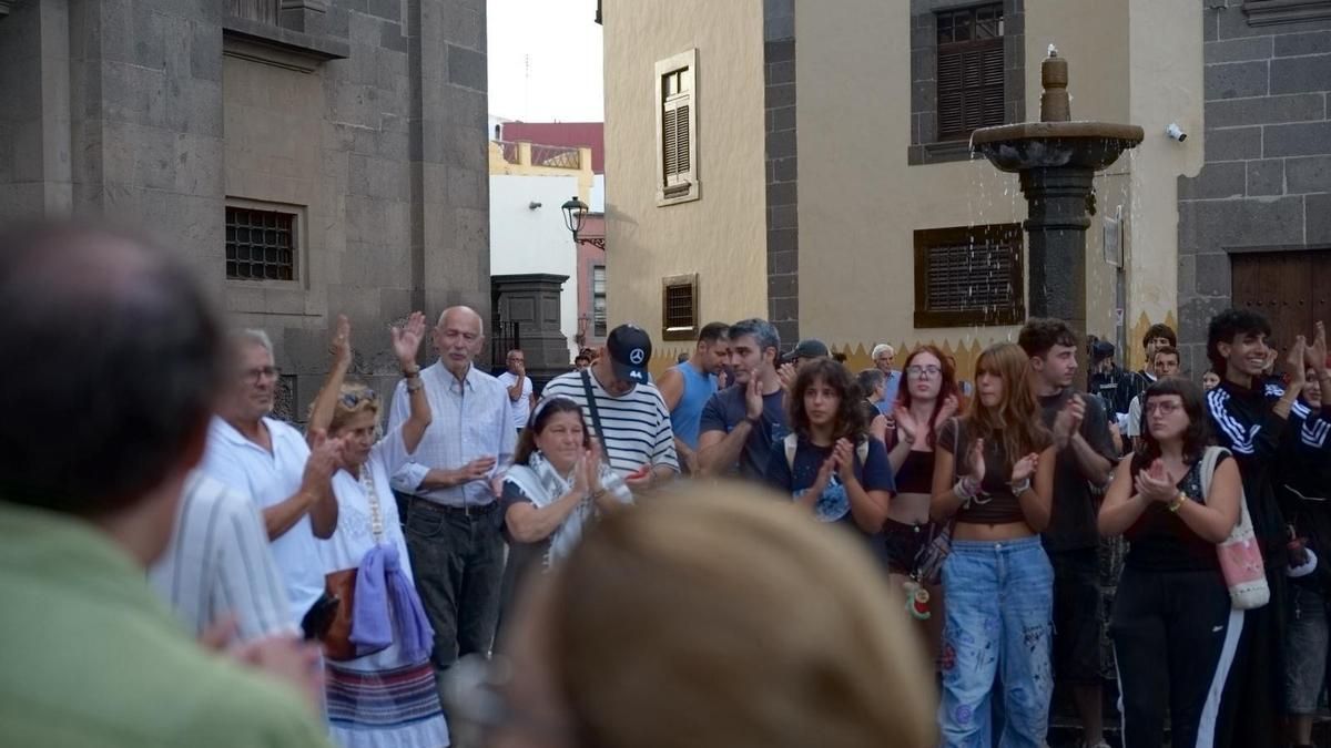 Contramanifestación en Las Palmas: “Cada vez que alguien dice que somos una invasión, nos está deshumanizando”