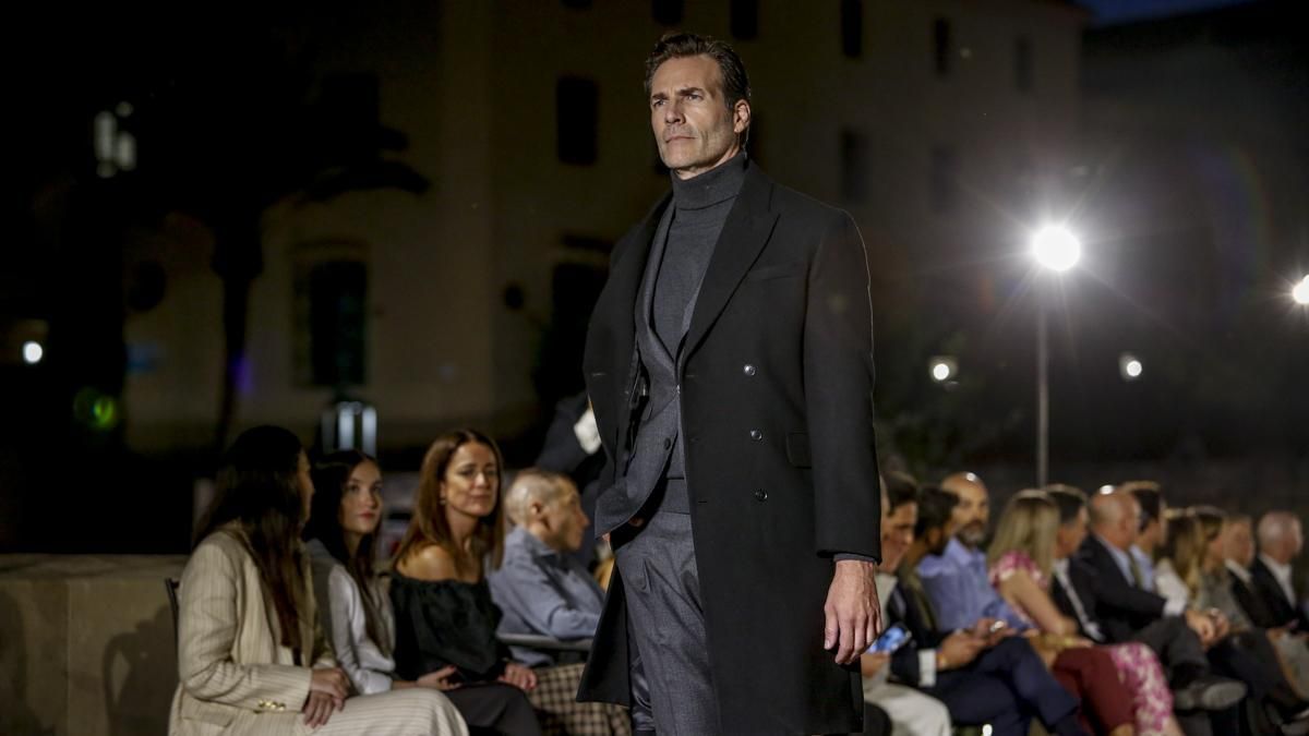 Desfile de Silbon en el Puente Romano