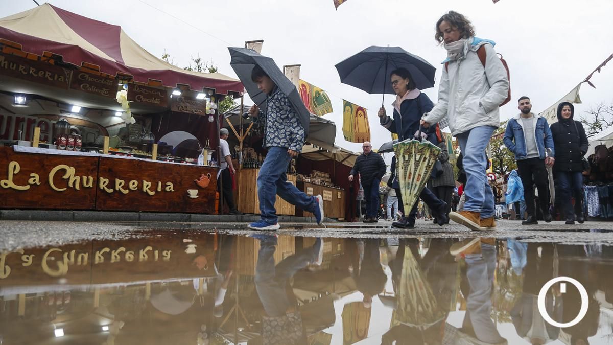 Mercado Andalusí marcado por la lluvia