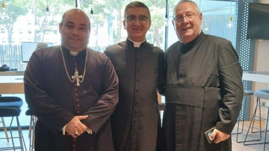 Las exmonjas cismáticas de Belorado ya tienen nuevo 'Papa' (el tercero): un cura argentino que quiere excomulgar a Francisco