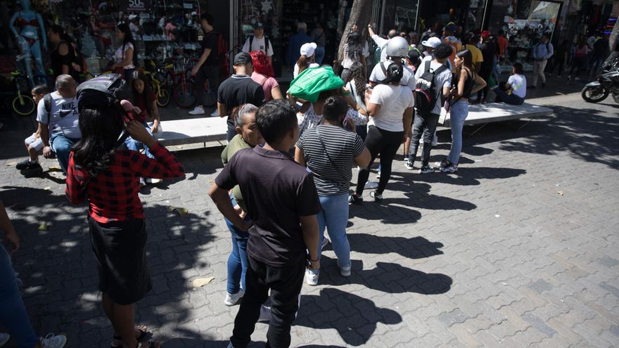 La inflación en Venezuela sube 5,3 puntos y llega al 18,4 % en abril, según ente autónomo