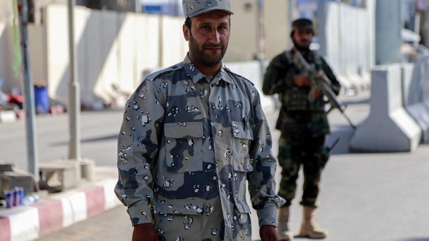 Más de 150 medios cerraron en Afganistán y periodistas advirtieron "el fin de la libertad de prensa"