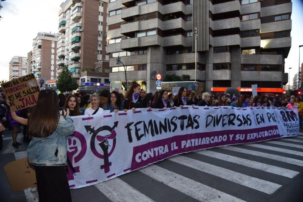 La manifestación empezó a las 19:00h en la plaza de la Fuensanta