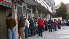 El mercado laboral sufre los efectos de una década perdida en empleo