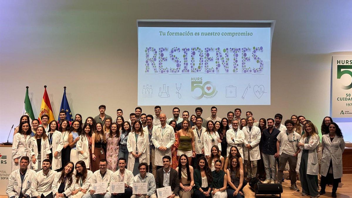 El Hospital Reina Sofía organiza la despedida para los 119 residentes que finalizan este año