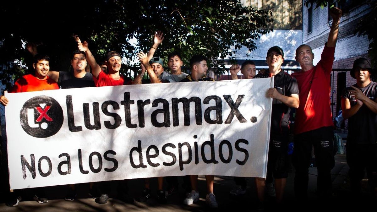 Despidos sin telegrama y violación de fueros sindicales en Lustramax