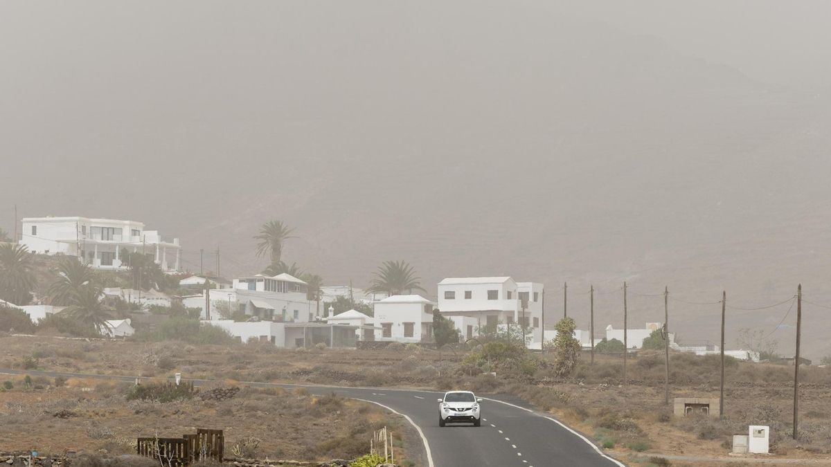 Calima y temperaturas de hasta 37 grados este domingo en Canarias
