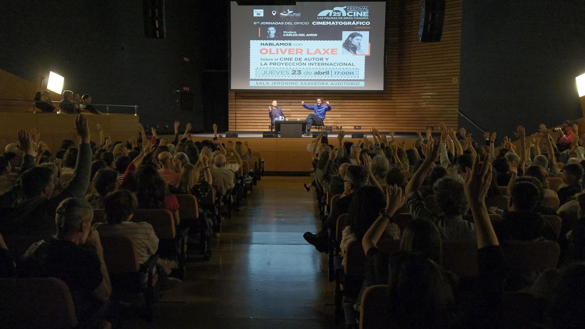 Un "mesiánico" Oliver Laxe se confiesa en Canarias: "No sé si liarla mucho o muchísimo"