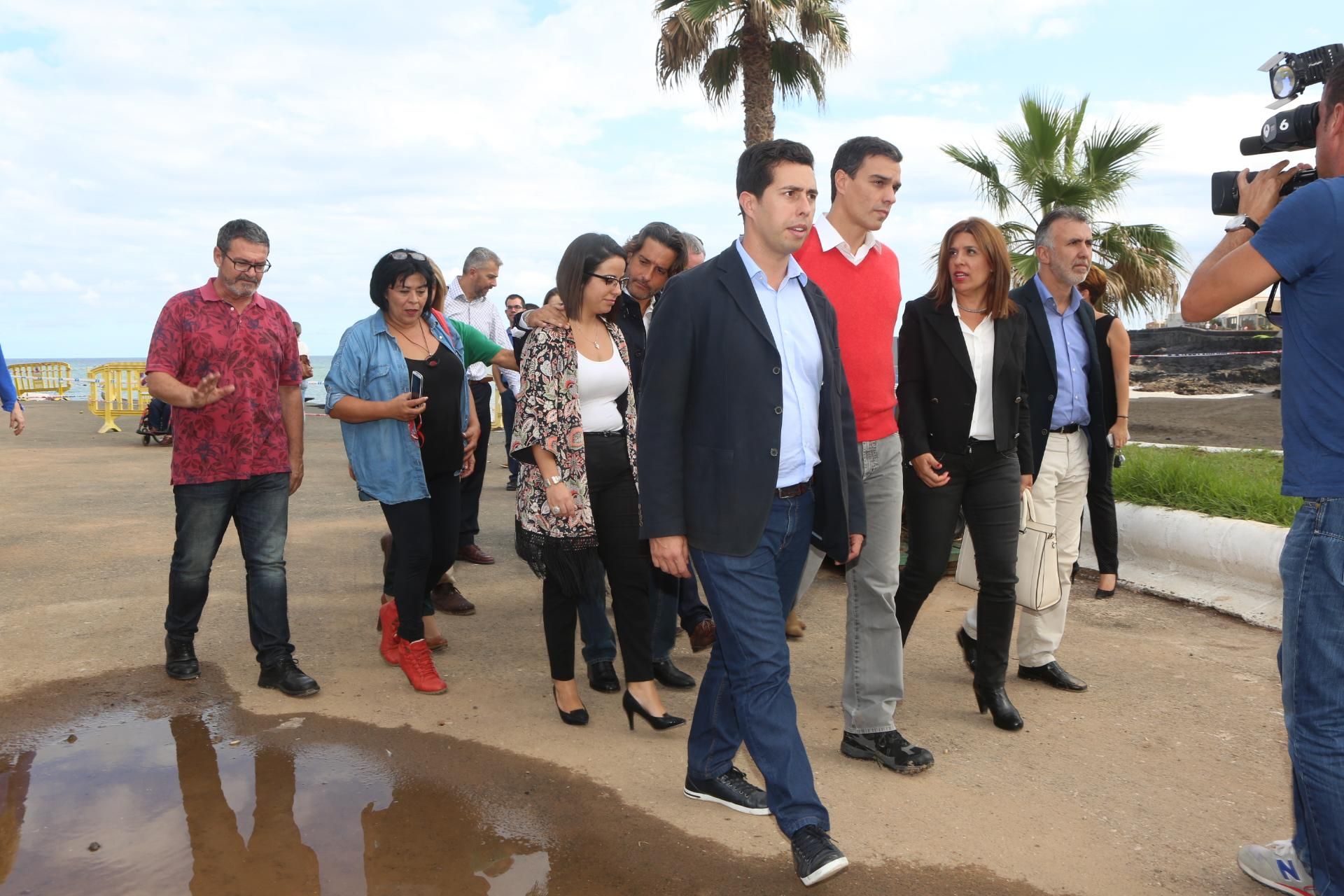 Pedro Sánchez visita las zonas afectadas por la lluvia en Telde (ALEJANDRO RAMOS)