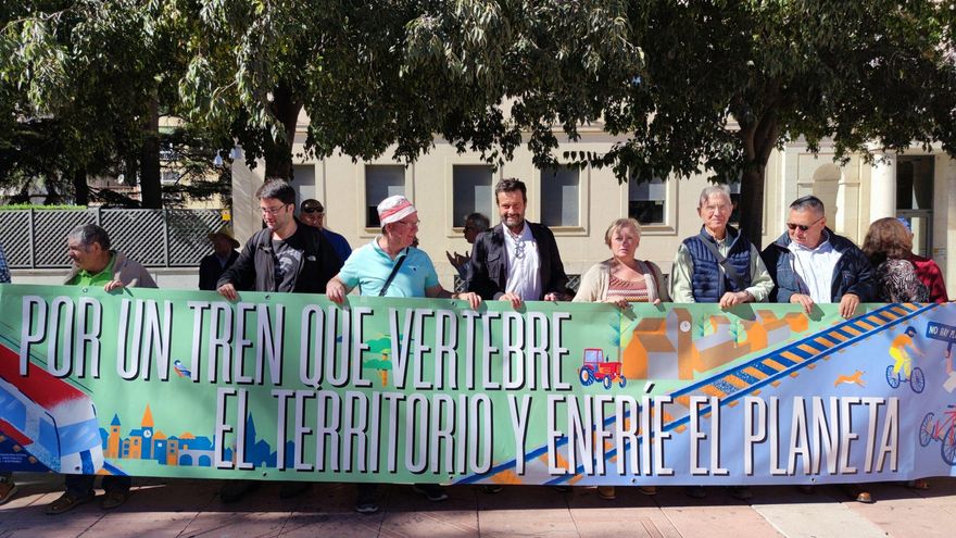 Numerosos colectivos se sumaron a la reivindicación