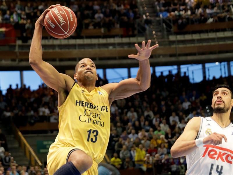 Partido de la final de la Copa del Rey 2016 entre el Herbalife Gran Canaria y el Real Madrid. Efe.