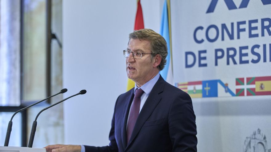 El presidente de la Xunta de Galicia, Alberto Núñez Feijóo, ofrece una rueda de prensa en el Aulario del Convento de San Esteban posterior a la celebración de la XXIV Conferencia de Presidentes.