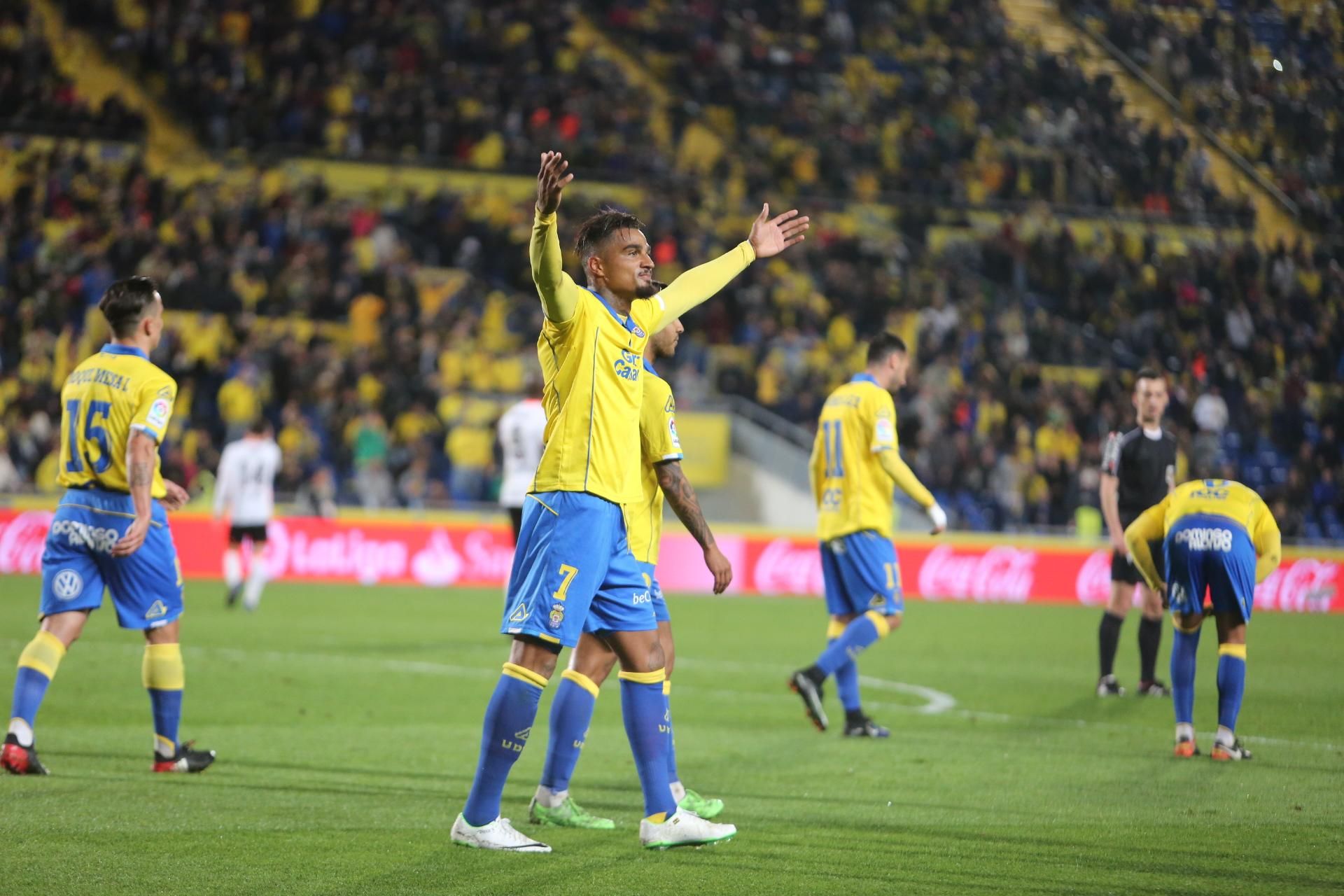 Imagen del encuentro entre la UD Las Palmas y el Valencia CF. Alejandro Ramos.