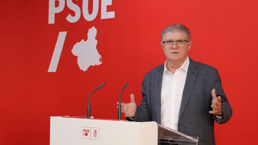 Pepe Vélez se presentará a la reelección como secretario general del PSRM-PSOE